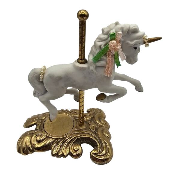 Willitts Design Carousel Memories Unicorn With Gold Metal Base - Picture 1 of 6
